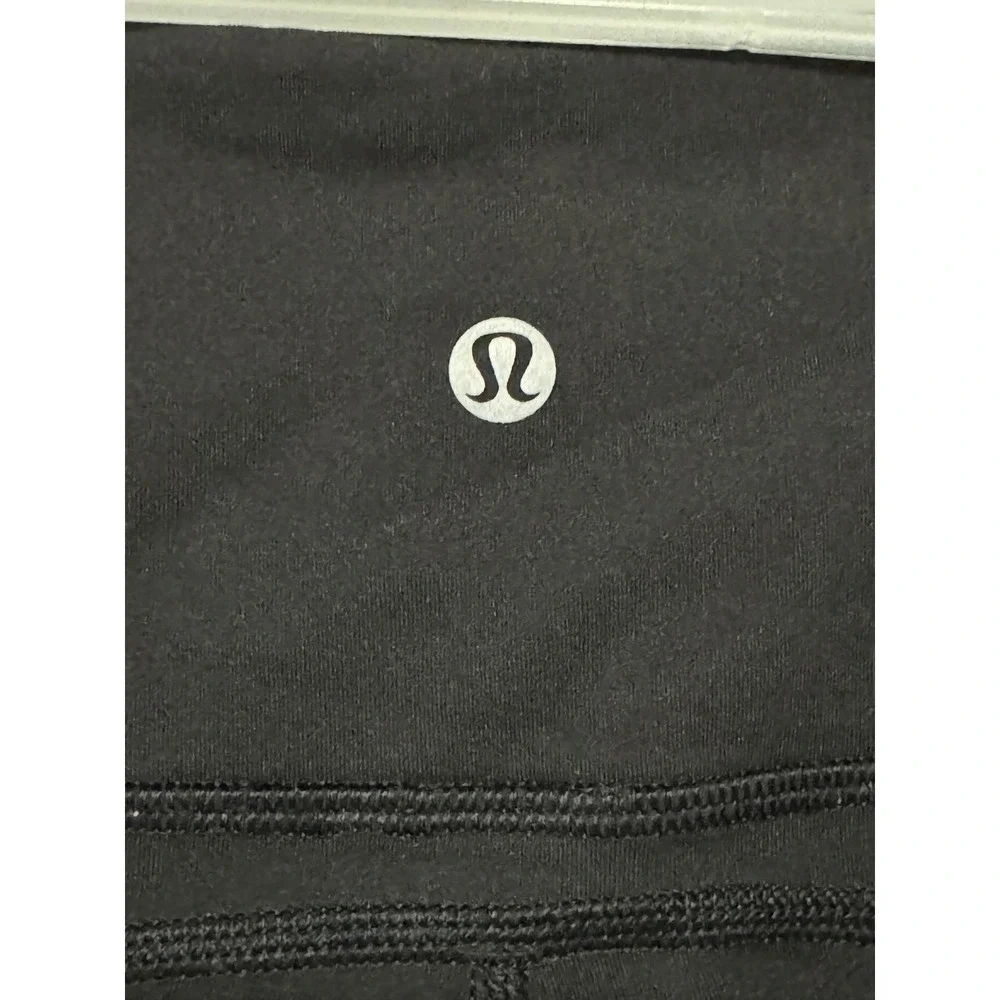 Lululemon Black Velvet Detail Mesh Floral Side Panel Leggings Cropped Size‎ 2
